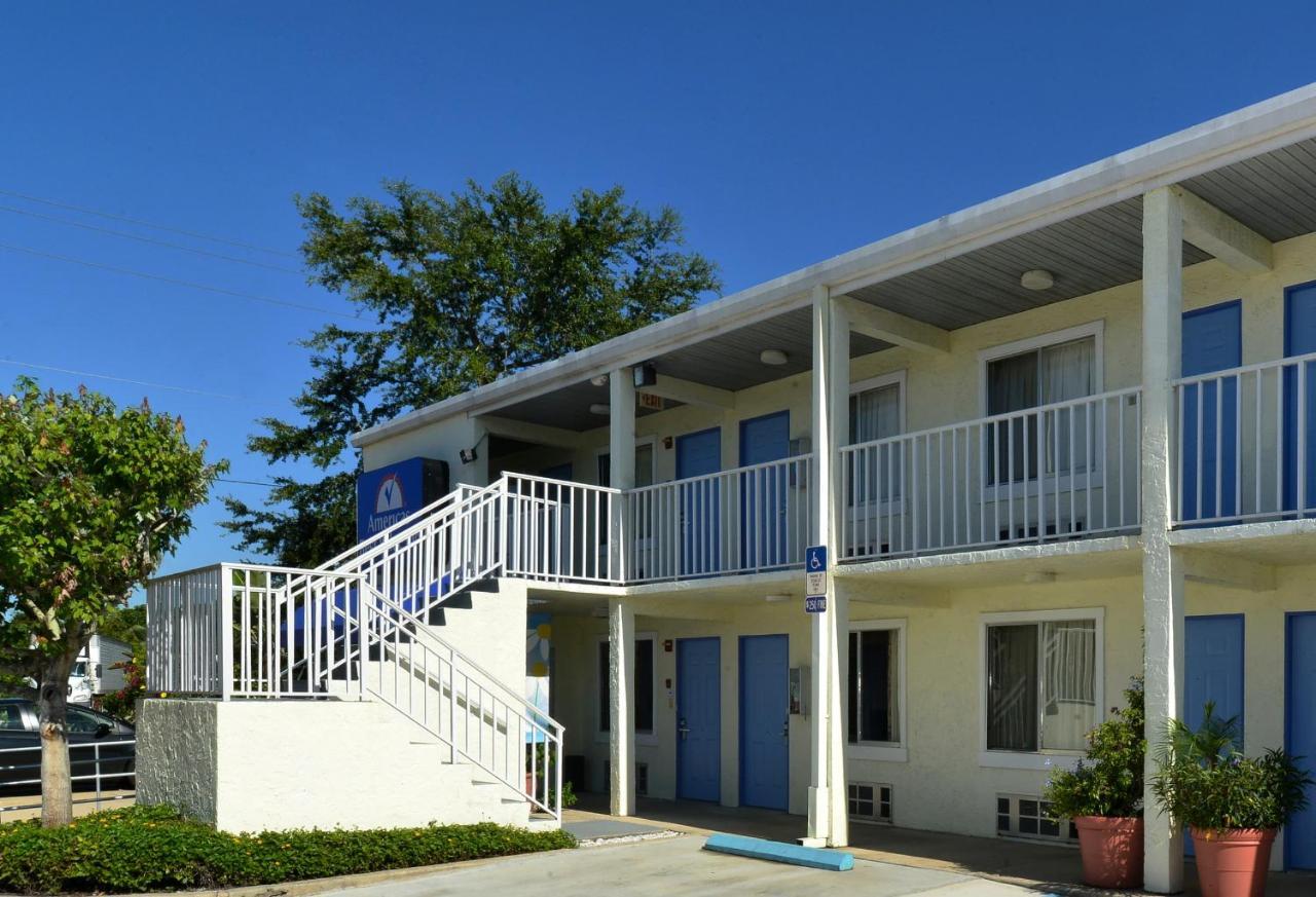 Americas Best Value Inn Bradenton-Sarasota Esterno foto