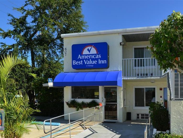 Americas Best Value Inn Bradenton-Sarasota Esterno foto