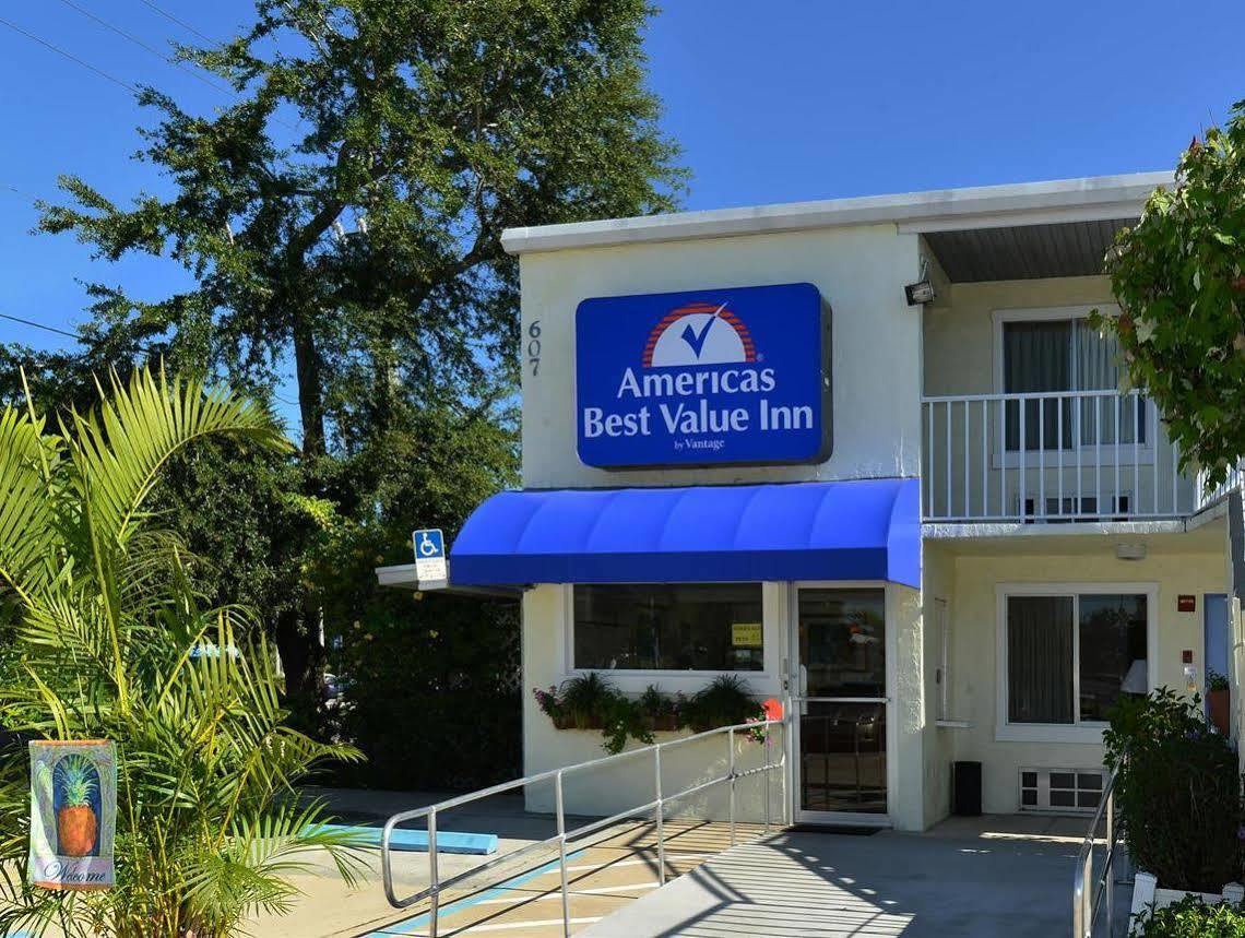 Americas Best Value Inn Bradenton-Sarasota Esterno foto